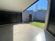 <strong></strong>&nbsp;<small>(3 dormit&oacute;rios sendo 1 su&iacute;te)</small>