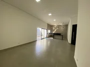 <strong>Casa de alto padrão com 3 quartos e 2 suítes, no Jardim Terr</strong>