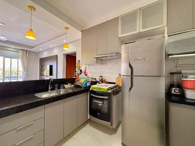 <strong>Apartamento à venda Campo Verde, 2 quartos, 1 sala, 1 banhei</strong>