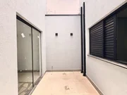 <strong>Casa à venda, 3 Quartos, 1 Suíte, 2 Vagas, Vila Pântano II, </strong>