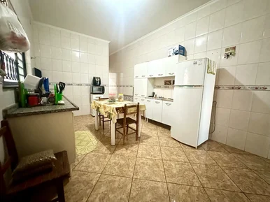 <strong></strong>&nbsp;<small>(2 dormit&oacute;rios)</small>