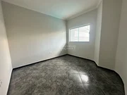 <strong></strong>&nbsp;<small>(4 dormit&oacute;rios sendo 1 su&iacute;te)</small>