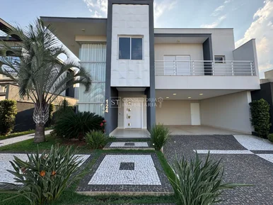 <strong>Casa de Luxo em Condomínio: 3 quartos, 1 suite, 2 salas, 4 b</strong>