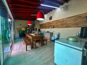 <strong></strong>&nbsp;<small>(3 dormit&oacute;rios sendo 1 su&iacute;te)</small>