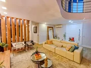 <strong></strong>&nbsp;<small>(4 dormit&oacute;rios sendo 3 su&iacute;tes)</small>