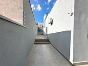 <strong></strong>&nbsp;<small>(3 dormit&oacute;rios sendo 1 su&iacute;te)</small>