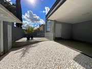 <strong></strong>&nbsp;<small>(3 dormit&oacute;rios sendo 1 su&iacute;te)</small>