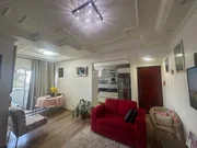 <strong></strong>&nbsp;<small>(2 dormit&oacute;rios sendo 1 su&iacute;te)</small>