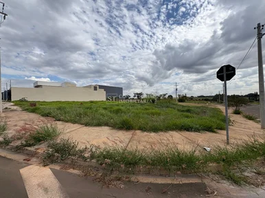 <strong>Terreno à venda em Santa Bárbara d'Oeste-SP, bairro Jardim I</strong>