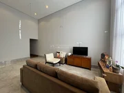 <strong>Venda de Casa em Condomínio no Parque dos Pinheiros em Nova</strong>