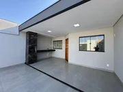 <strong></strong>&nbsp;<small>(2 dormit&oacute;rios sendo 1 su&iacute;te)</small>