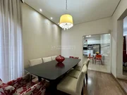 <strong></strong>&nbsp;<small>(3 dormit&oacute;rios sendo 1 su&iacute;te)</small>