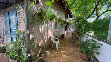 <strong>Casa Padrão</strong>&nbsp;<small>(3 dormit&oacute;rios sendo 3 su&iacute;tes)</small>