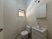 <strong>Sobrado Conjugado</strong>&nbsp;<small>(3 dormit&oacute;rios sendo 1 su&iacute;te)</small>