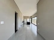 <strong>Casa em Condomínio</strong>&nbsp;<small>(4 dormit&oacute;rios sendo 1 su&iacute;te)</small>