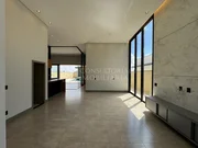 <strong>Casa em Condomínio</strong>&nbsp;<small>(3 dormit&oacute;rios sendo 3 su&iacute;tes)</small>