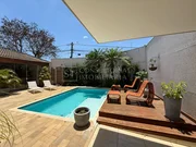 <strong>Sobrado Padrão</strong>&nbsp;<small>(2 dormit&oacute;rios sendo 2 su&iacute;tes)</small>