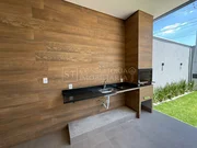 <strong>Casa Padrão</strong>&nbsp;<small>(3 dormit&oacute;rios sendo 1 su&iacute;te)</small>