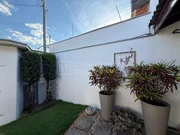 <strong>Casa Padrão</strong>&nbsp;<small>(3 dormit&oacute;rios sendo 1 su&iacute;te)</small>