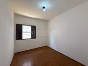 <strong>Casa Padrão</strong>&nbsp;<small>(3 dormit&oacute;rios sendo 1 su&iacute;te)</small>