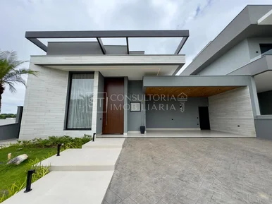 <strong>Casa em Condomínio</strong>&nbsp;<small>(3 dormit&oacute;rios sendo 3 su&iacute;tes)</small>