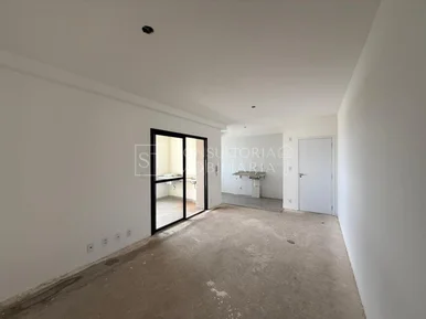 <strong>Apartamento Padrão</strong>&nbsp;<small>(3 dormit&oacute;rios sendo 1 su&iacute;te)</small>