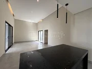 <strong>Casa Padrão</strong>&nbsp;<small>(3 dormit&oacute;rios sendo 1 su&iacute;te)</small>