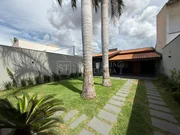 <strong>Casa Padrão</strong>&nbsp;<small>(3 dormit&oacute;rios sendo 1 su&iacute;te)</small>