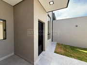 <strong>Casa Padrão</strong>&nbsp;<small>(3 dormit&oacute;rios sendo 1 su&iacute;te)</small>