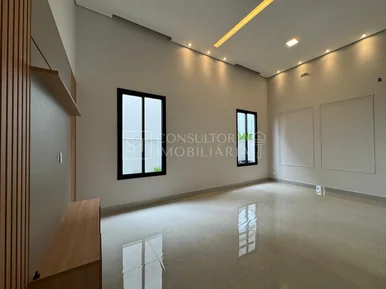 <strong>Casa em Condomínio</strong>&nbsp;<small>(3 dormit&oacute;rios sendo 3 su&iacute;tes)</small>