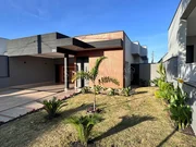 <strong>Casa em Condomínio</strong>&nbsp;<small>(3 dormit&oacute;rios sendo 1 su&iacute;te)</small>