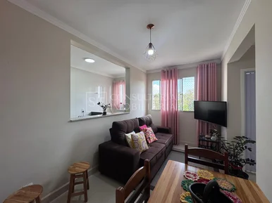 <strong>Apartamento Padrão</strong>&nbsp;<small>(2 dormit&oacute;rios)</small>