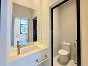 <strong>Casa em Condomínio</strong>&nbsp;<small>(3 dormit&oacute;rios sendo 3 su&iacute;tes)</small>