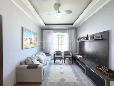 <strong>Casa Padrão</strong>&nbsp;<small>(3 dormit&oacute;rios sendo 1 su&iacute;te)</small>