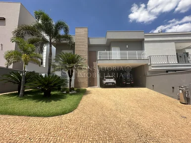 <strong>Sobrado Alto Padrão Condominio Ipes Amarelo</strong>