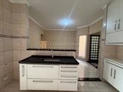 <strong>Casa Padrão</strong>&nbsp;<small>(3 dormit&oacute;rios)</small>