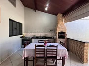 <strong>Casa Padrão</strong>&nbsp;<small>(3 dormit&oacute;rios)</small>