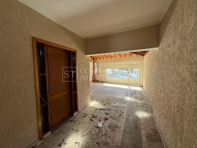 <strong>Casa Padrão</strong>&nbsp;<small>(3 dormit&oacute;rios)</small>