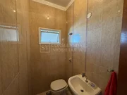 <strong>Sobrado Padrão</strong>&nbsp;<small>(3 dormit&oacute;rios sendo 1 su&iacute;te)</small>