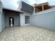 <strong>Casa nova com 2 quartos sendo 1 suite - Jardim Boer I</strong>