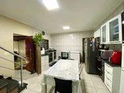 <strong>Casa com 2 dormitórios, 1 suite á venda - Res. Jaguari</strong>