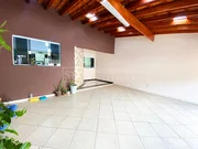 <strong>Casa com 3 quartos sendo 1 suite á venda no Nova Carioba</strong>