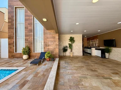 <strong>Casa Padrão</strong>&nbsp;<small>(3 dormit&oacute;rios sendo 2 su&iacute;tes)</small>