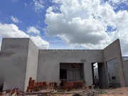 <strong>Casa em construção em condomínio Fortaleza 1</strong>