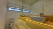 <strong>Casa em Condomínio</strong>&nbsp;<small>(3 dormit&oacute;rios sendo 1 su&iacute;te)</small>