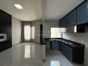 <strong>Casa Padrão</strong>&nbsp;<small>(3 dormit&oacute;rios sendo 1 su&iacute;te)</small>
