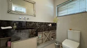 <strong>Casa em Condomínio</strong>&nbsp;<small>(30 dormit&oacute;rios sendo 3 su&iacute;tes)</small>