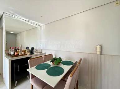 <strong>Apartamento Padrão</strong>&nbsp;<small>(2 dormit&oacute;rios sendo 2 su&iacute;tes)</small>