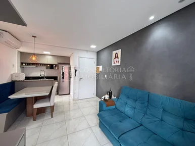 <strong>Apartamento Padrão</strong>&nbsp;<small>(2 dormit&oacute;rios sendo 1 su&iacute;te)</small>