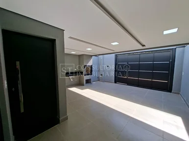 <strong>Casa Padrão</strong>&nbsp;<small>(3 dormit&oacute;rios sendo 1 su&iacute;te)</small>